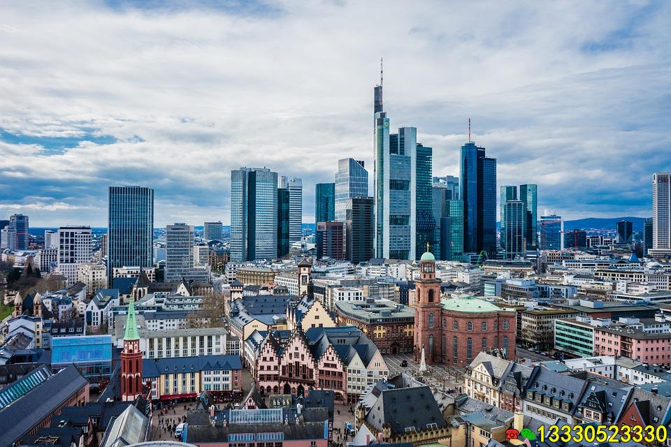 frankfurt-4945405_960_720.jpg